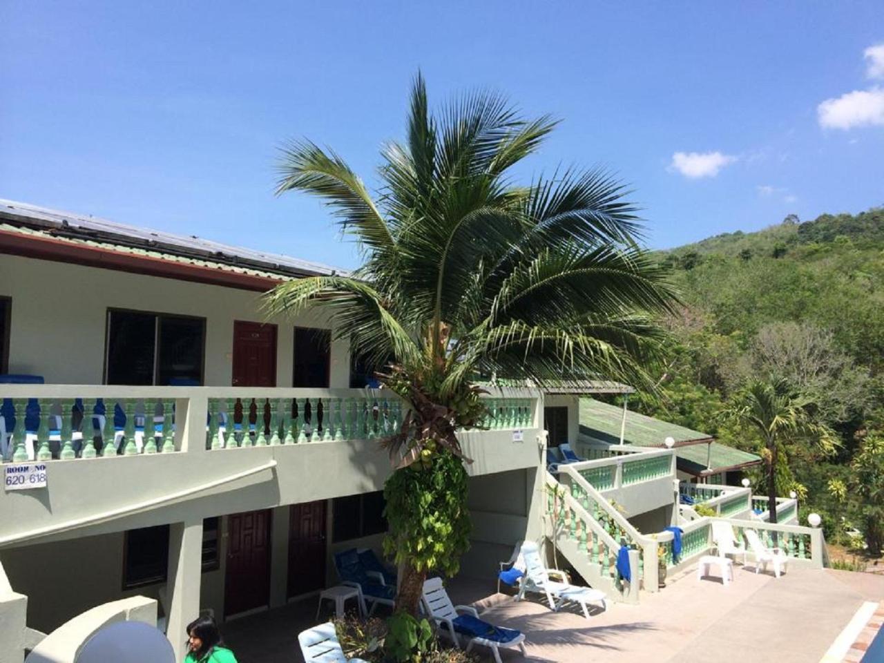 Royal Crown Hotel & Palm Spa Resort Patong Bagian luar foto